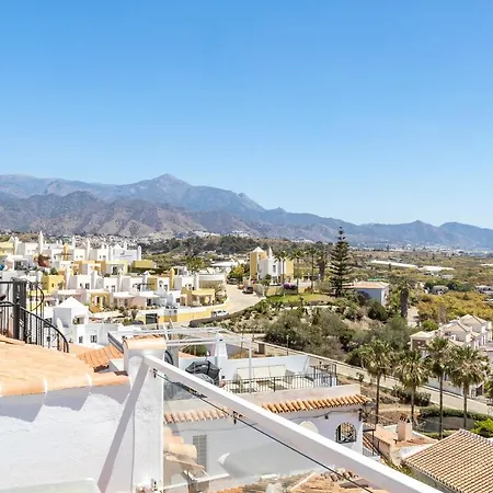 Holiday home Casa Bonita-overlooking The Sea *